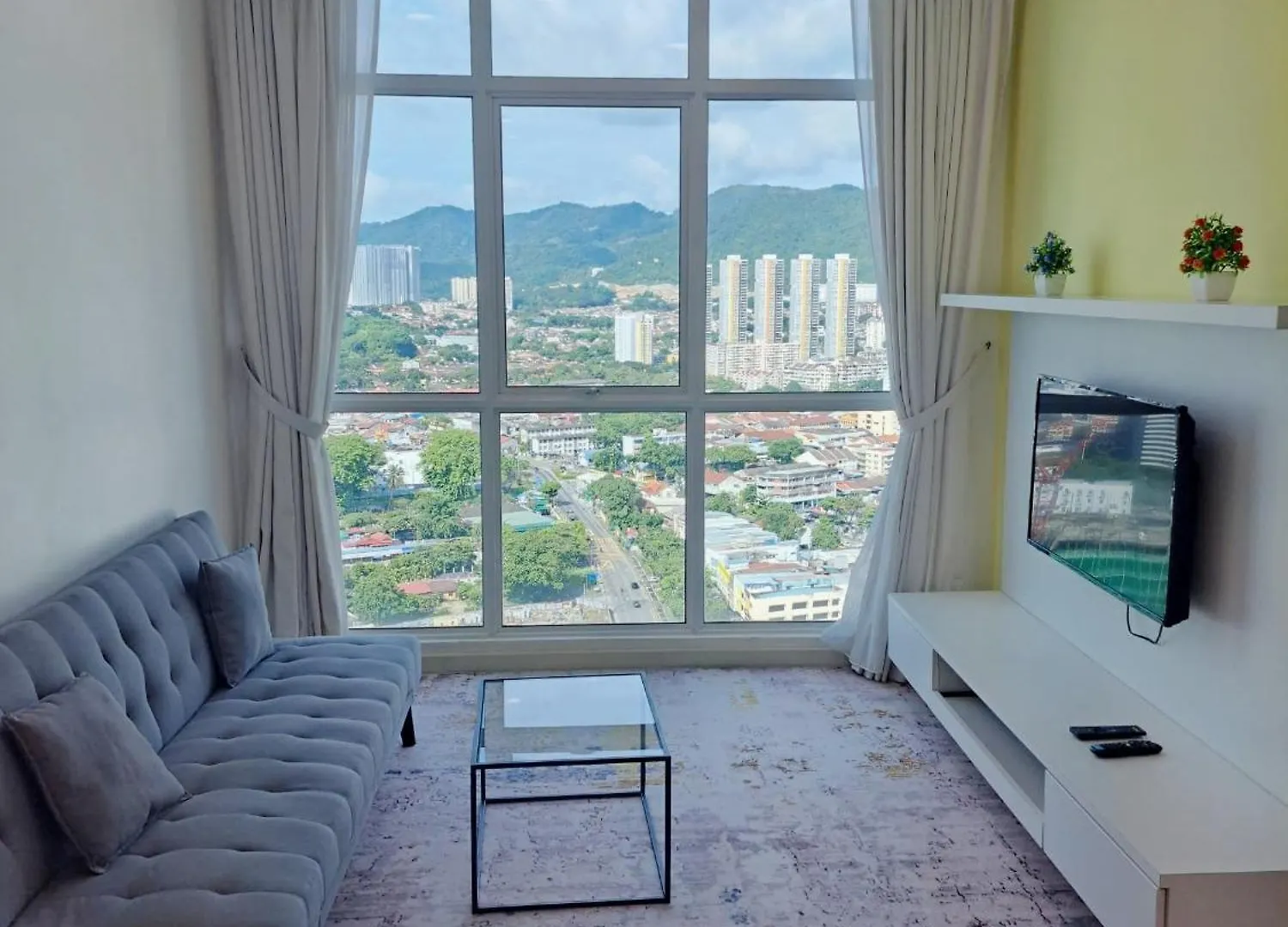 29Th 2Br1B Straits Garden Suites Georgetown Penang location